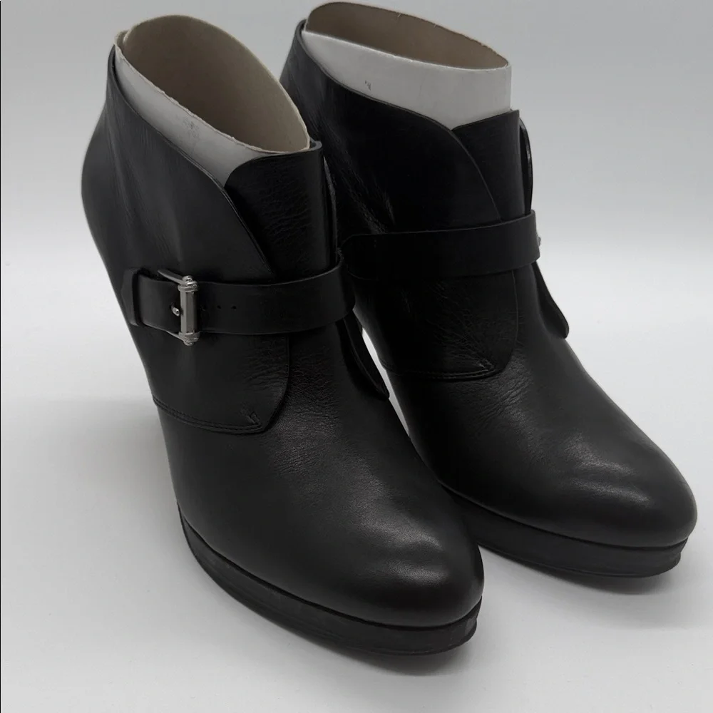 Cole Haan Black Leather Ankle BootiesNWOT SIZE 10